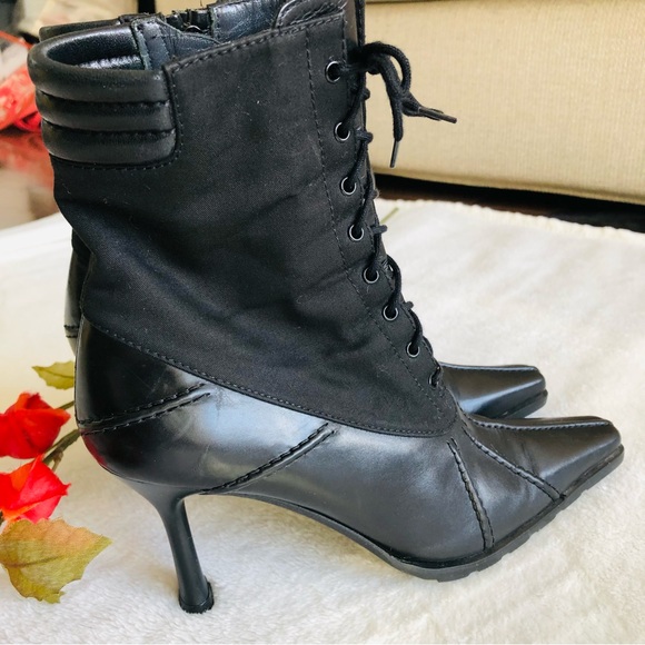HP *Stuart Weitzman | Stunning RARE Lace Up Booties - Picture 5 of 16